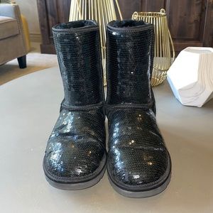 UGG sequined boots 🥾 Black